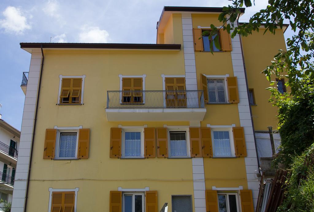 Bed & Breakfast Il Giardino Fiorito Masone Exterior foto