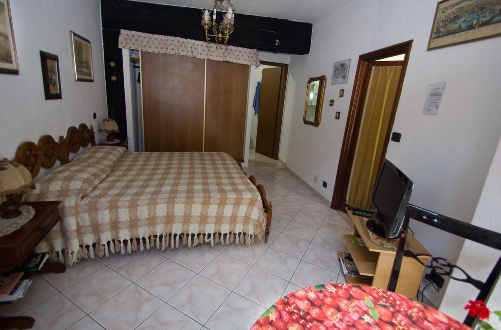 Bed & Breakfast Il Giardino Fiorito Masone Zimmer foto